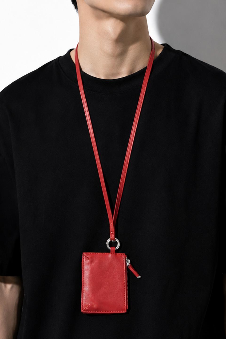 TUMS LEATHER CARD HOLDER - Maroon