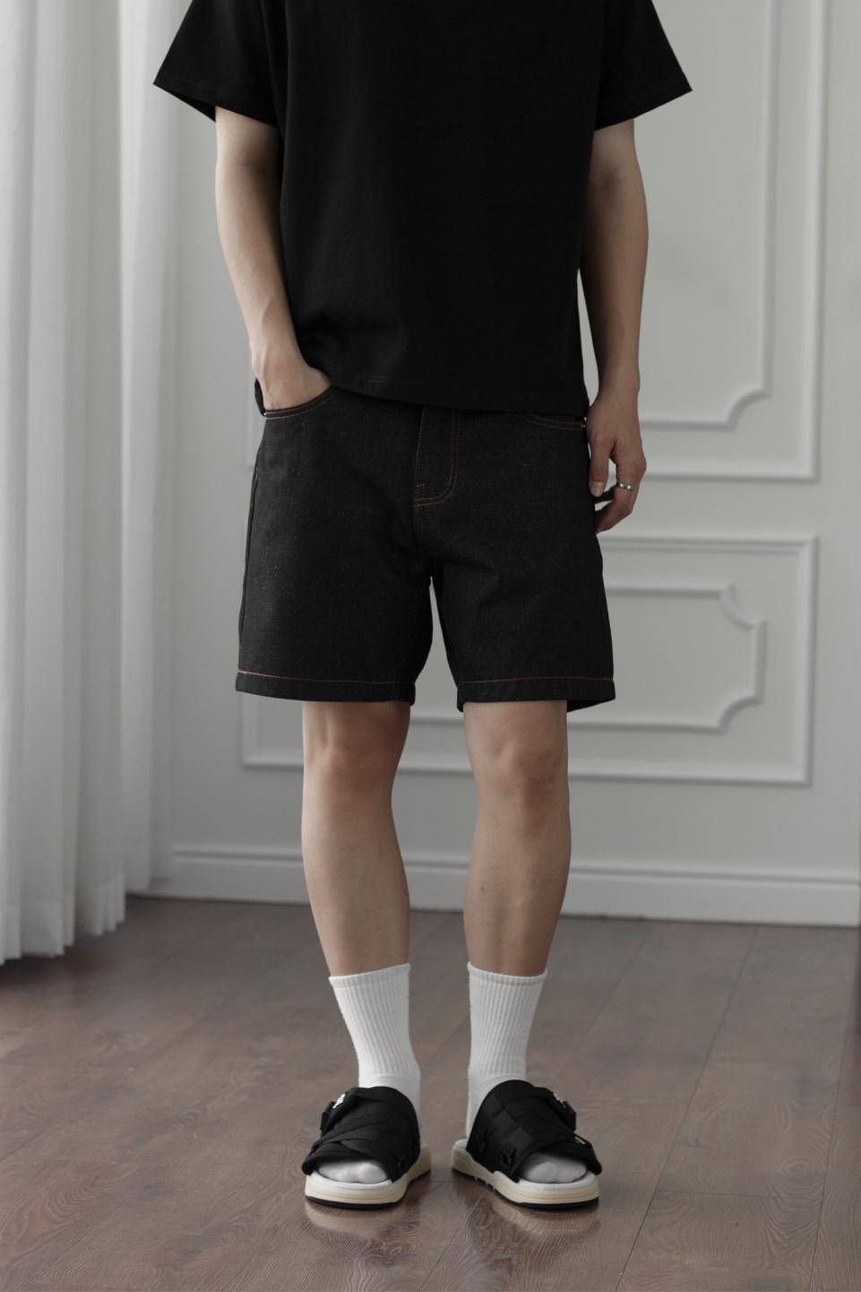 WIDELEG RAW DENIM SHORT